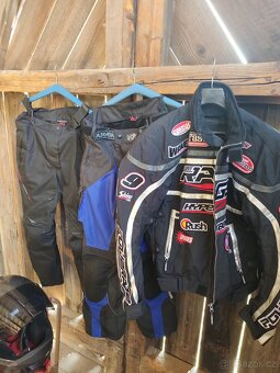 Textilní moto oblečení+ přilby - 6