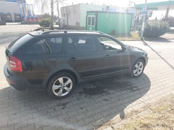 Škoda Octavia 2 Combi Scout 2.0TDI 103kW 4x4 2007 - 6