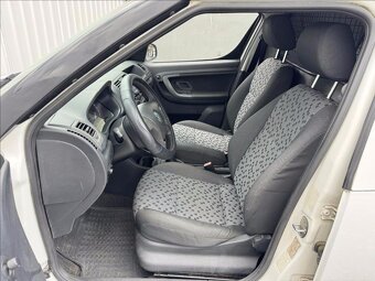 Škoda Praktik 1,4 i,63kW,tažné,2.maj,původČR - 6