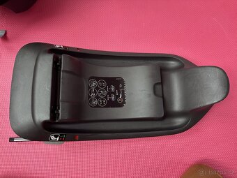 Autosedačka Cybex Aton B2 i-Size Volcano Black - 6
