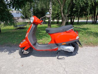 Piaggio Vespa LX2 50 - 6