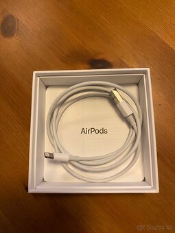Sluchátka AirPods 3 generace - 6