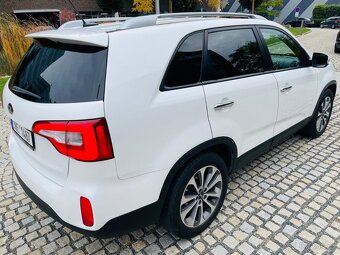 Kia Sorento 2.2CRDi 145KW AUTOMAT SERVISKA TAŽNÉ - 6