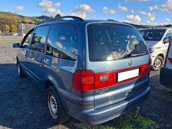 VW Sharan 1,9 TDi - 7 míst - 6