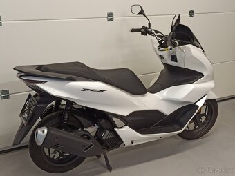 HONDA PCX 125 CZ 1. MAJITEL DPH - 6