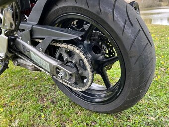Kawasaki Versys 1000 - 6