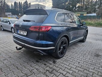 VW TOUAREG 3.0 TDI 210KW/ HEAD UP/ TAŽNÉ/DCC/ DINAUDIO/ DPH. - 6