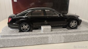 Model Mercedes-Benz S600L W221 1:18 Motorhelix - 6