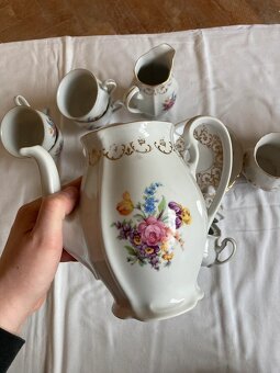 Porcelánová sada s květinami - 6
