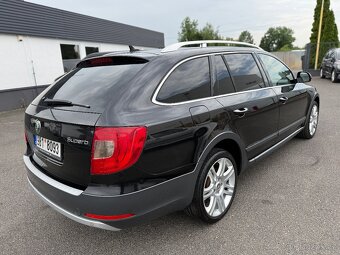 Škoda Superb 2 kombi SCOUT 2.0 TDI 125 KW, 4x4, 12/2012 - 6