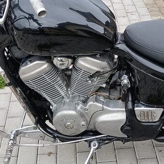 Honda Shadow VT 600 - 6