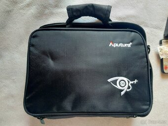 Aputure Amaran HR672W - LED video světlo - 6