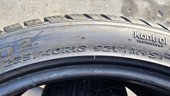 Zimní pneu 225/40/18 Hankook - 6