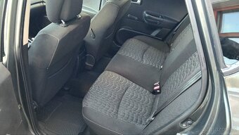 facelift Kia Ceed 2010 1,6 CRDi 1maj. v ČR, 2.zónová klima - 6