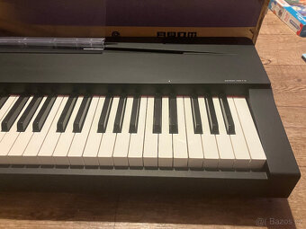 Yamaha P-70 TOP stav - 6