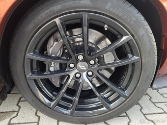 Dodge Challenger 392 6,4L T/A WB Cinamon Stick - 6