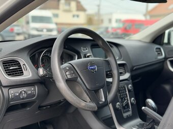 Volvo V40 D2 Momentum - 6