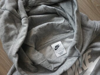 damske mikiny zn. Tom Tailor Nike Guess - 6