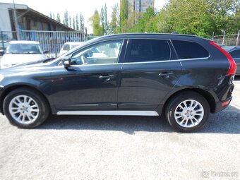 Prodám Volvo XC60, 2.4 D5 136kw 4x4 Automat Tažné - 6