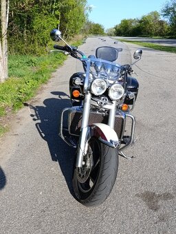 Triumph Rocket III Classic - 6