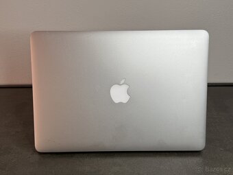 MacBook Air 13'' 2015 / i5 / 4GB / 128GB SSD - DPH - 6