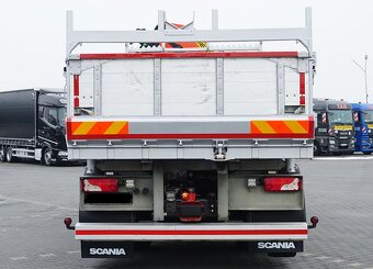Scania G400 8x4 - třístranný sklápěč s hydraulickou rukou - 6