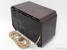 TESLA 420U TRIO - Bakelitové rádio 1956 - 6