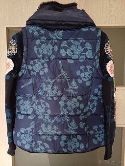 DESIGUAL dětská vesta vel. 146/152 - 6