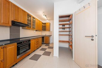 Prodej byt 3+1, 99㎡ - 6