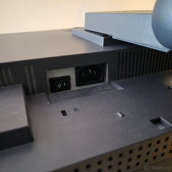 Fotografický monitor Eizo 2233W - 6