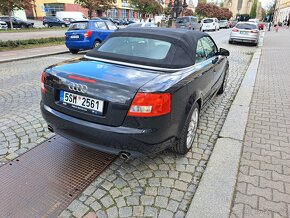 Audi a4 kabrio 3.0i V6 S-Line Automat benzín - 6