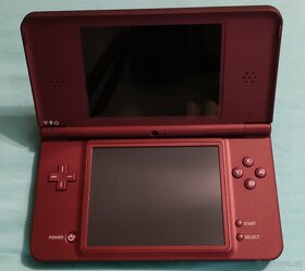 Nintendo DSi XL Red - 6