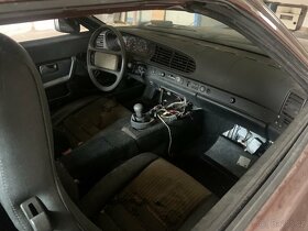 Porsche 944 - 6
