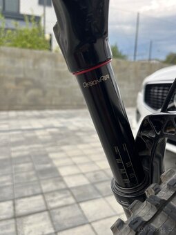 Celoodpružené kolo GHOST SLAMR 6.9 LC Karbon velikost M - 6
