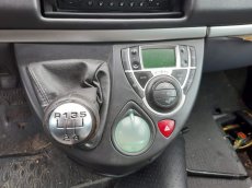 Peugeot 807 2,2HDI 94kW 2003 4HW - DÍLY z vozu - 6