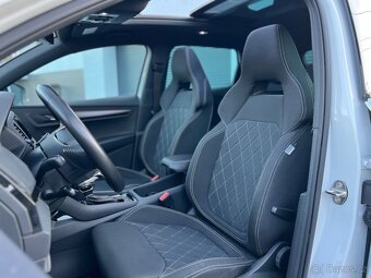 ŠKODA KAROQ 1.5 TSI 110KW SPORTLINE KAMERA PANO ACC VIRTUAL - 6