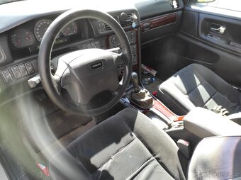 Volvo V70 2,4 103kw - 6