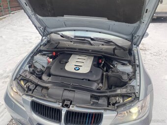 Prodám BMW E90 330D 170 kW - 6