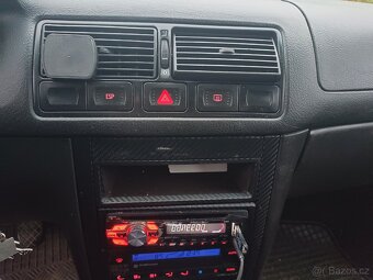 Golf IV 1.9 TDI 66 kW - 6