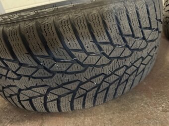 Zimní pneumatiky 225/40/18 Nokian+Matador - 6