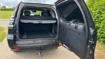 Dražba Toyota Land Cruiser LC 20 2.8 kombi 150 kW - 6