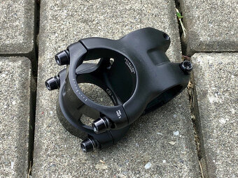 Představec Bontrager Line Pro - 35,0 / 0° - Blendr - černý - 6