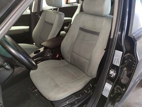 BMW X3 e83 2.0d 4x4 manuál - 6