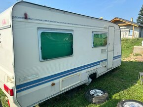 Karavan ADRIA Unica 462 DB, rok 2000, oddělená sprcha - 6