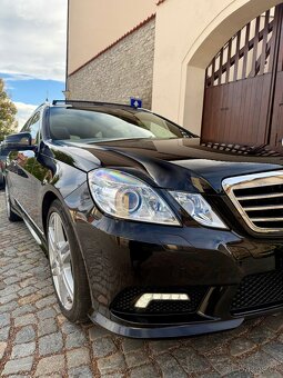 Mercedes Benz E350CDi AMG 4M Panorama Distr Harman Vzduch - 6