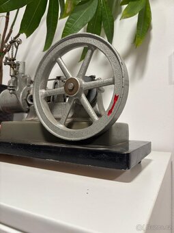 Model parního stroje - 6