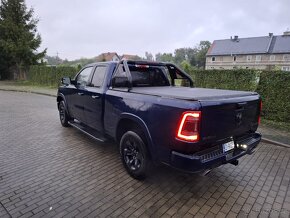 Dodge RAM rv 2020 5.7 Hemi 4x4 novy model LATARAMIE - 6