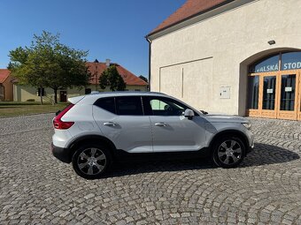 Volvo XC40 D4 Inscription/140 kW/4x4/automat/DPH/ČR/84 tkm - 6