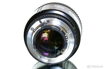 Nikon AF Nikkor 85mm 1,8D + UV 9-lamelový TOP STAV - 6