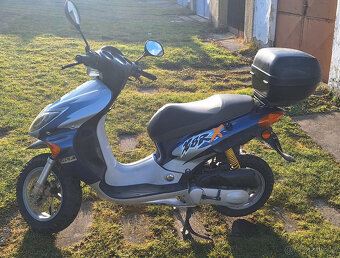 SKUTR HONDA X8R 50ccm - 6